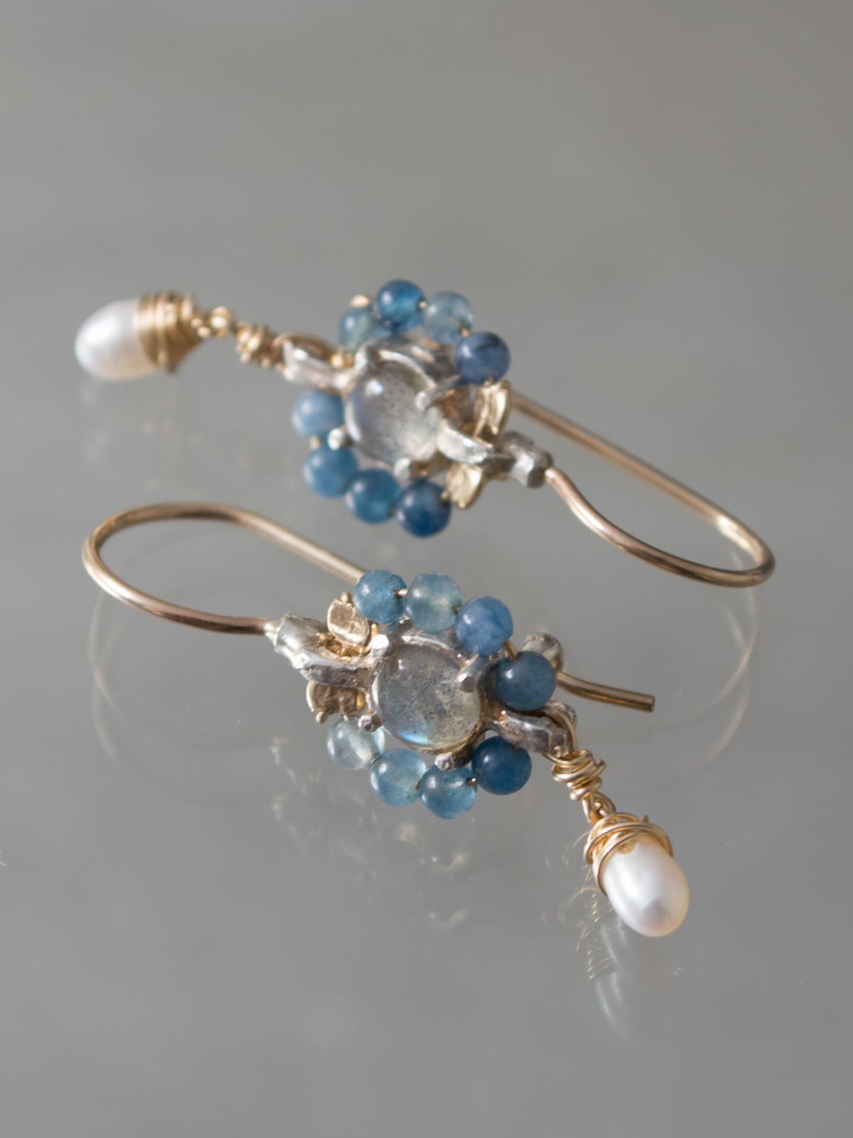 earrings Flower mini, blue jade and labradorite